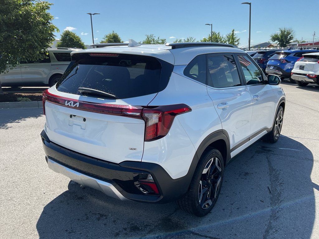 Certified Used 2024 Snow White Pearl Kia SX image 9