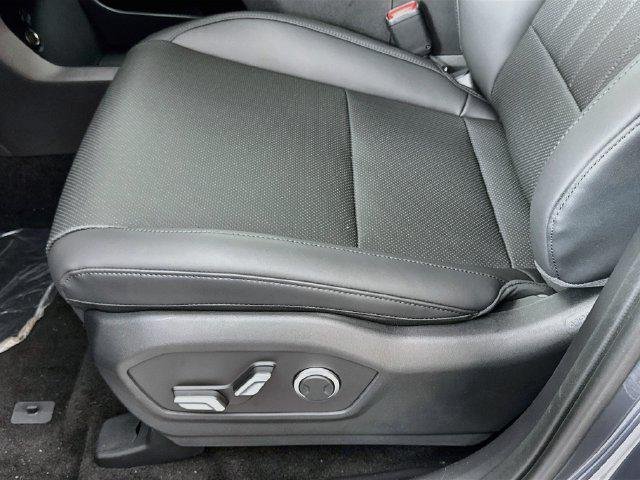 New 2027 Gray Hyundai SEL image 30