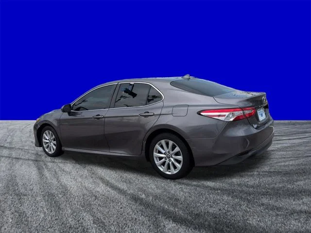 Certified Used 2019 2019 TOYOTA CAMRY LE Toyota LE image 3