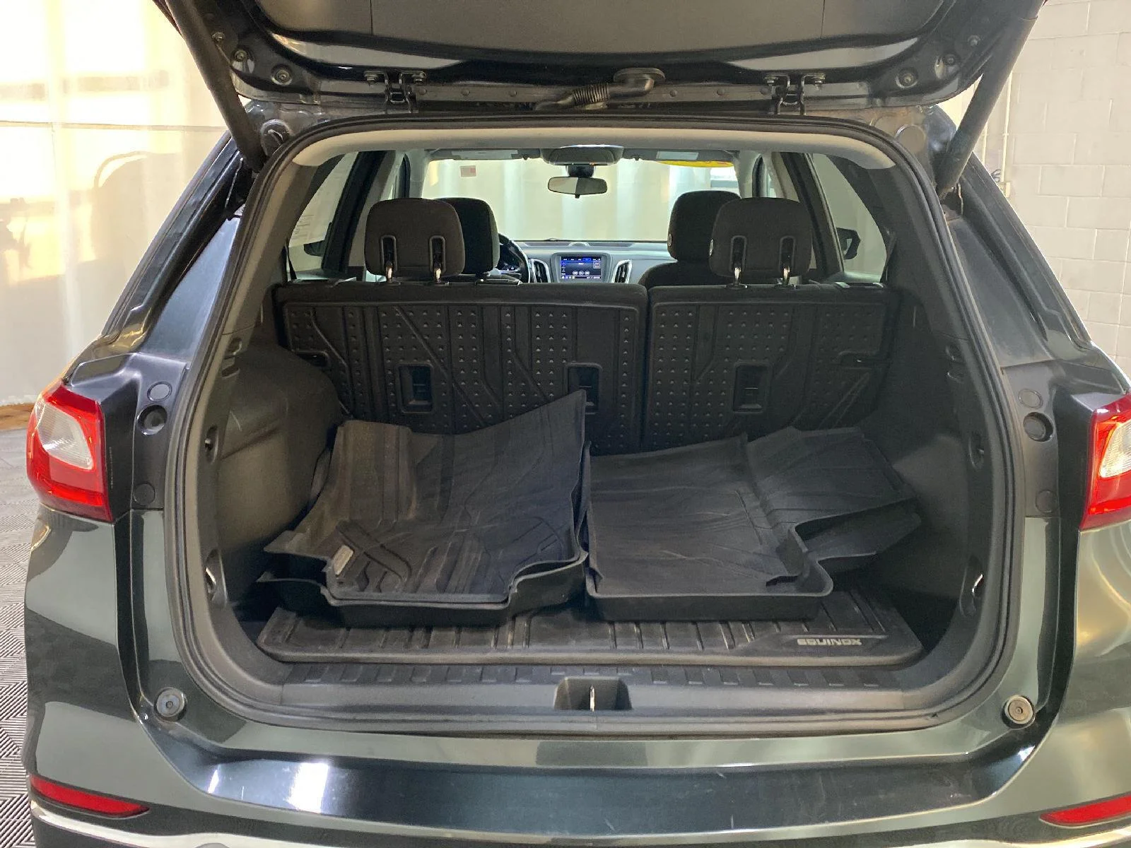 Used 2020 Nightfall Gray Metallic Chevrolet LT image 27