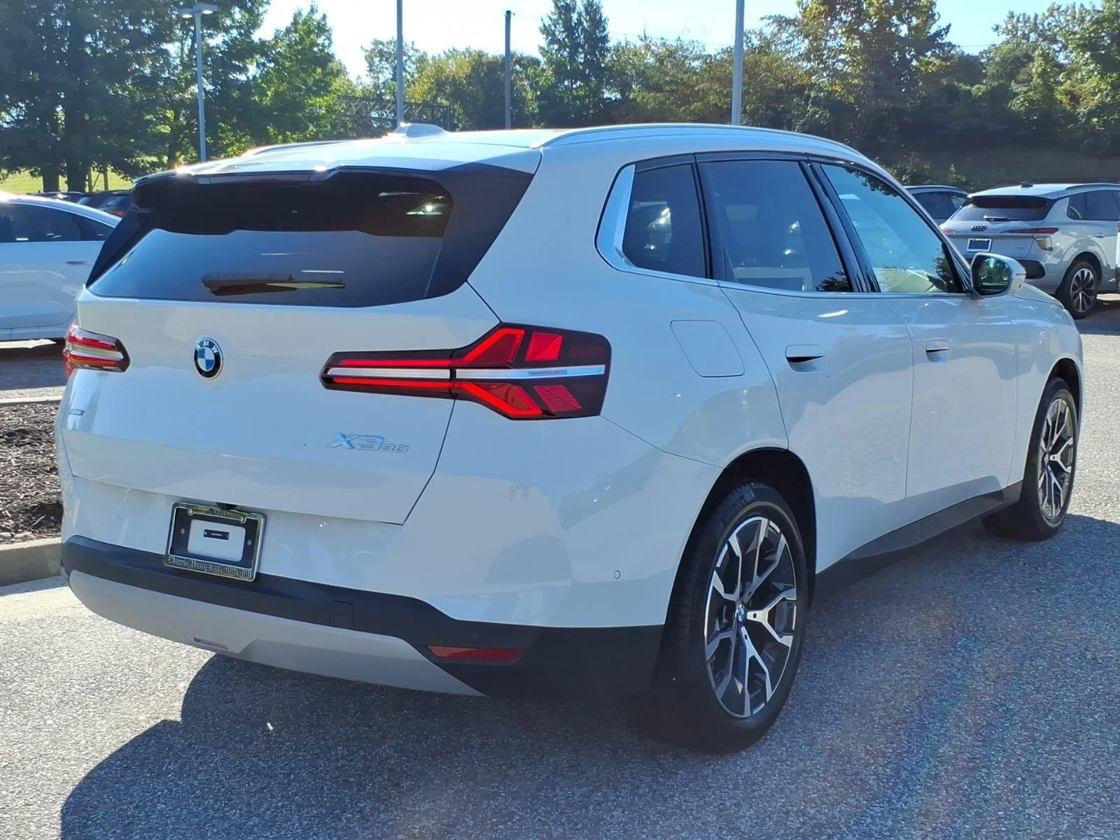 Used 2026  BMW 30 xDrive image 8