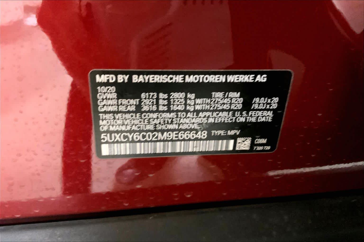Used 2021 Flamenco Red Metallic BMW xDrive40i image 36