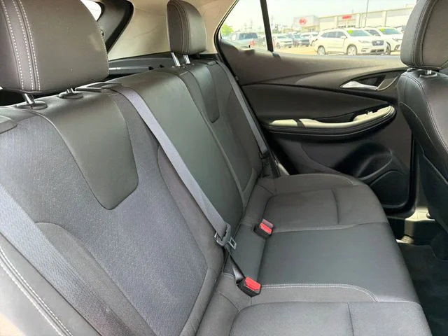 Used 2023  Buick Preferred image 28