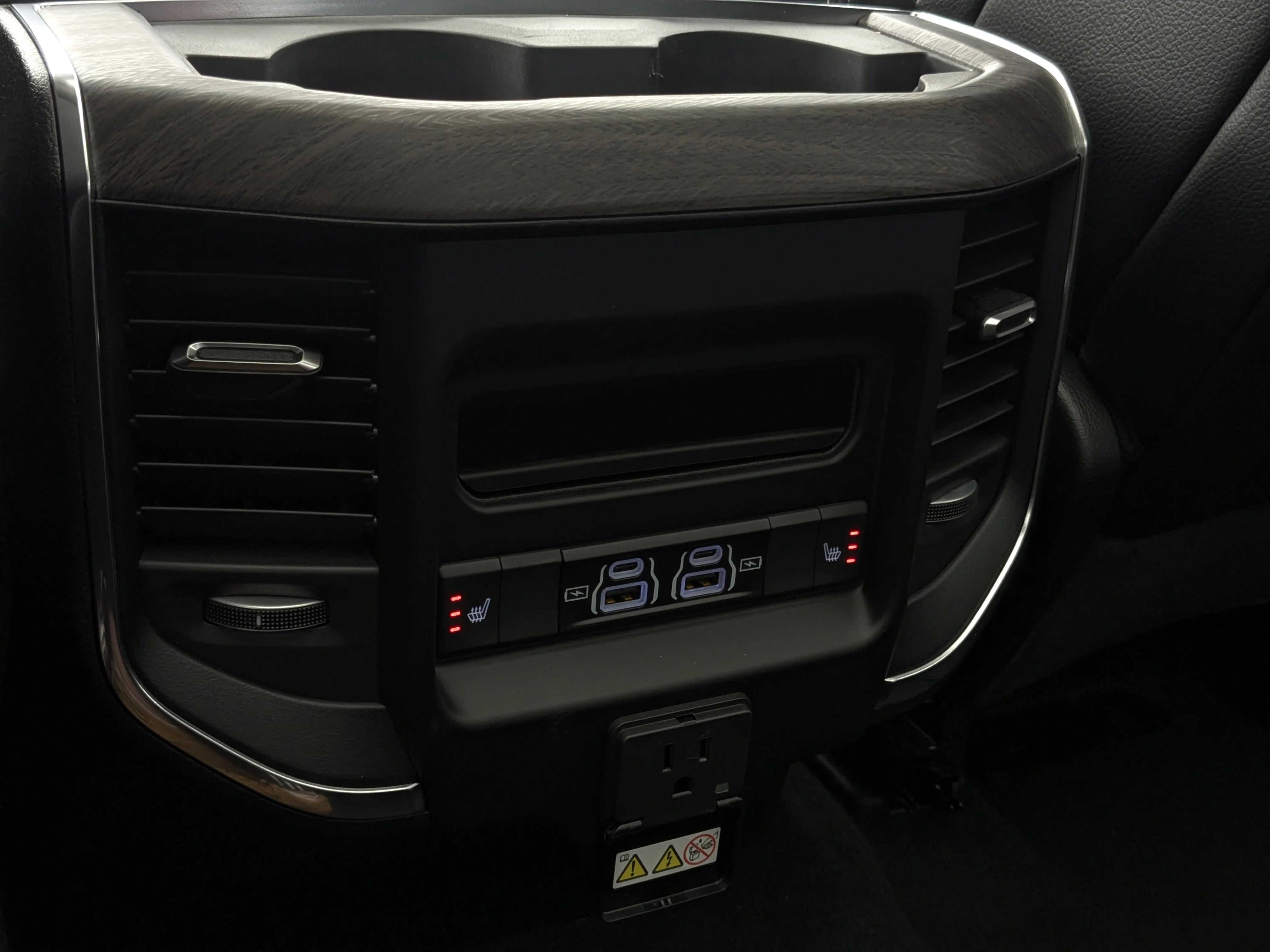 New 2026 Black RAM Laramie - - Night Edition - Laramie Lvl 2 Grp - Advanced Safety Grp II - 3.0L Hurricane Twin Turbo & image 27