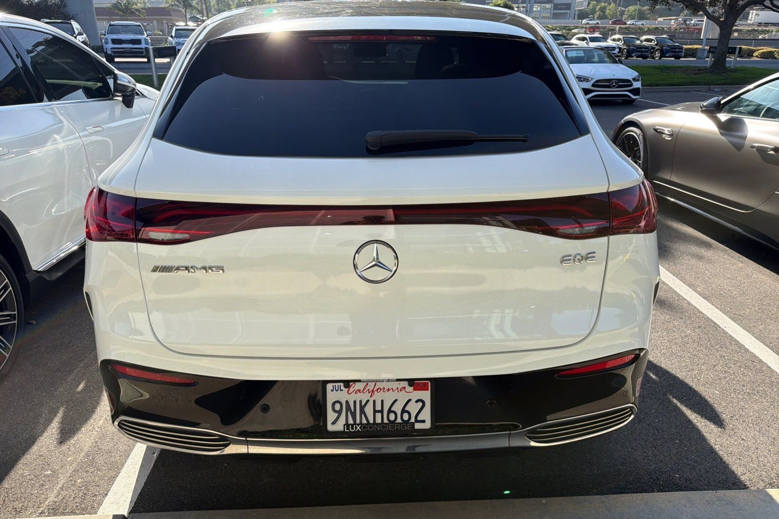 Used 2024 White/off-white Mercedes-Benz Base image 9
