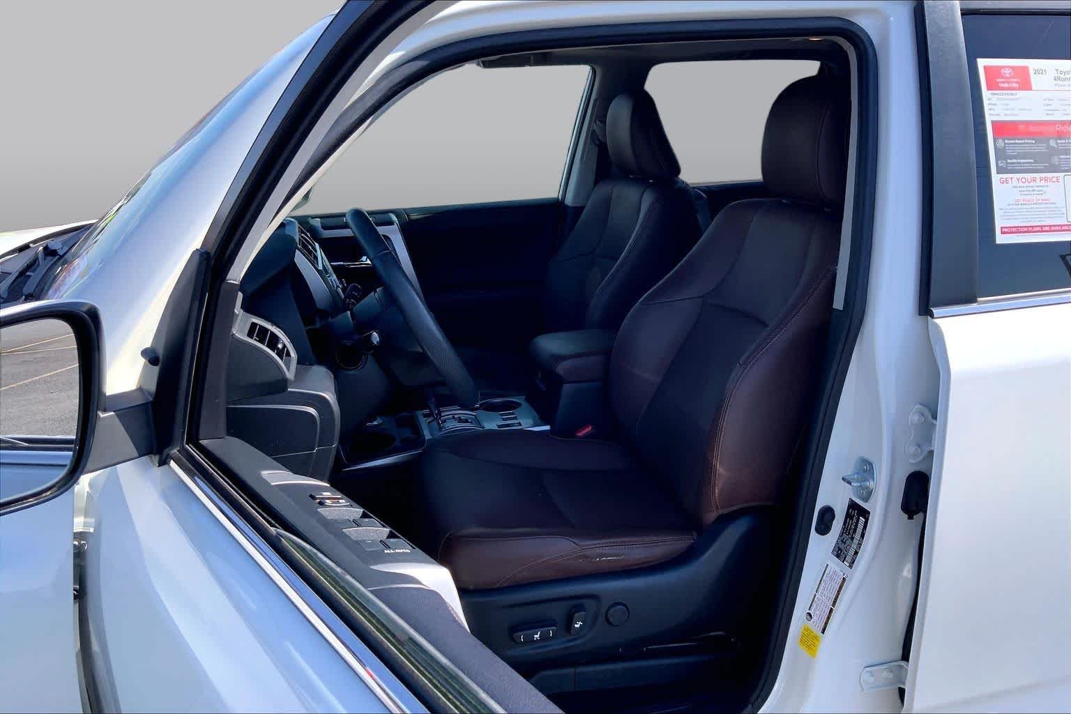 Used 2021 Blizzard Pearl Toyota Limited image 8