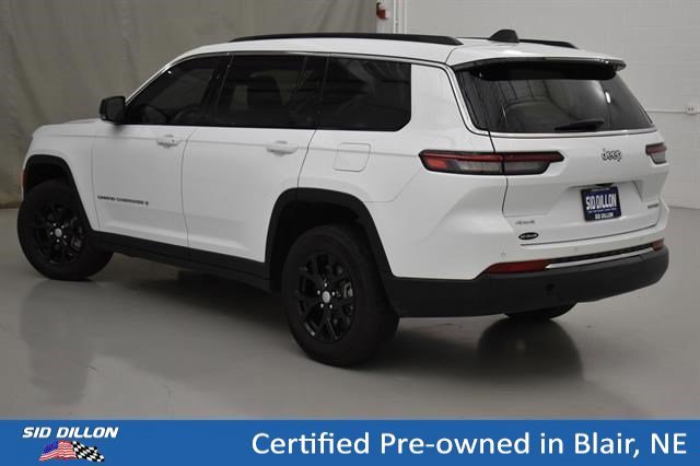 Used 2025 Bright White Clearcoat Jeep Limited image 16