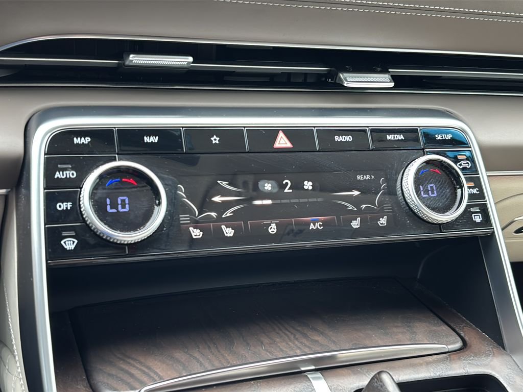 2024 GENESIS GV80 Standard - Photo 28