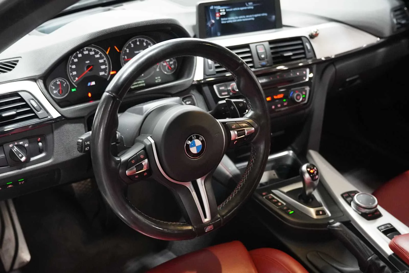 Used 2015 GREY BMW  image 10