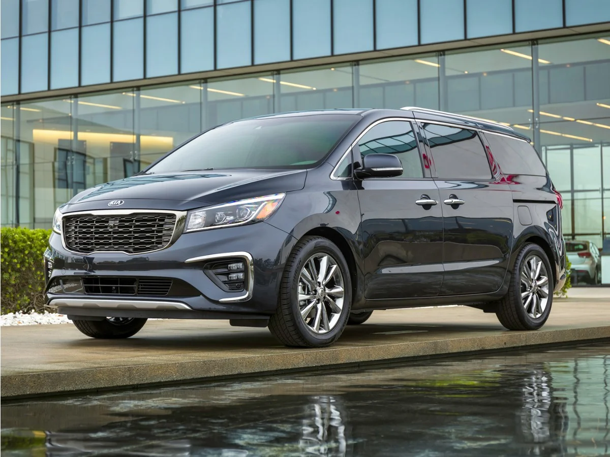 Used 2020 Red Kia EX image 1