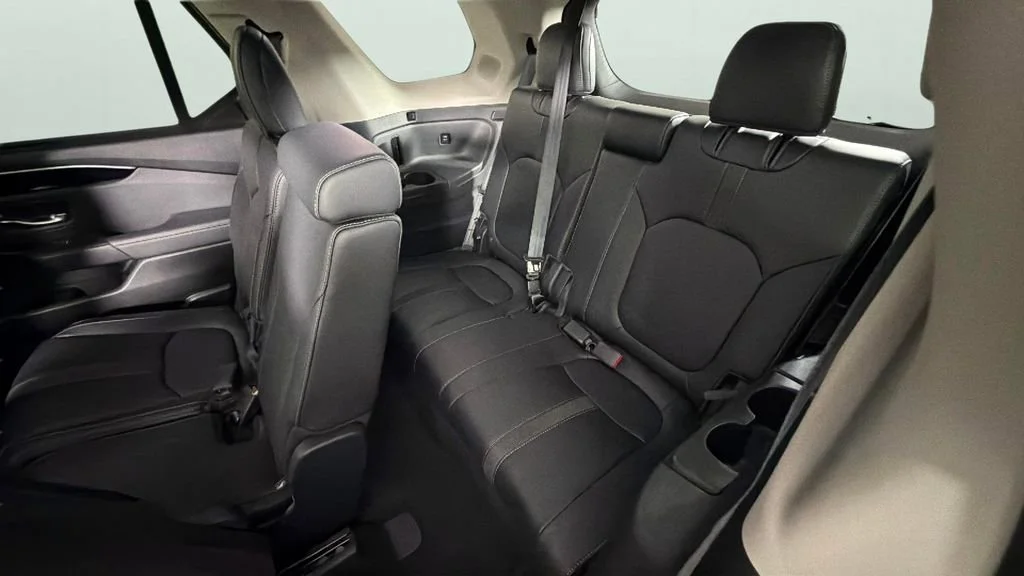 Used 2025 Gray Honda Touring image 29