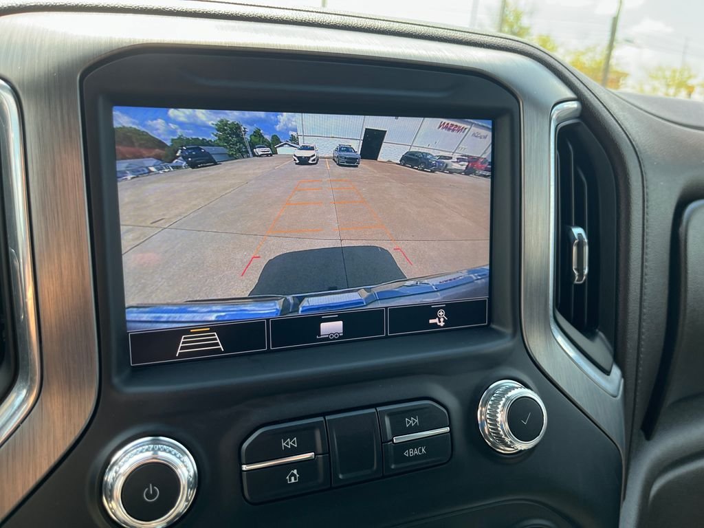 Used 2020 White GMC Denali image 20