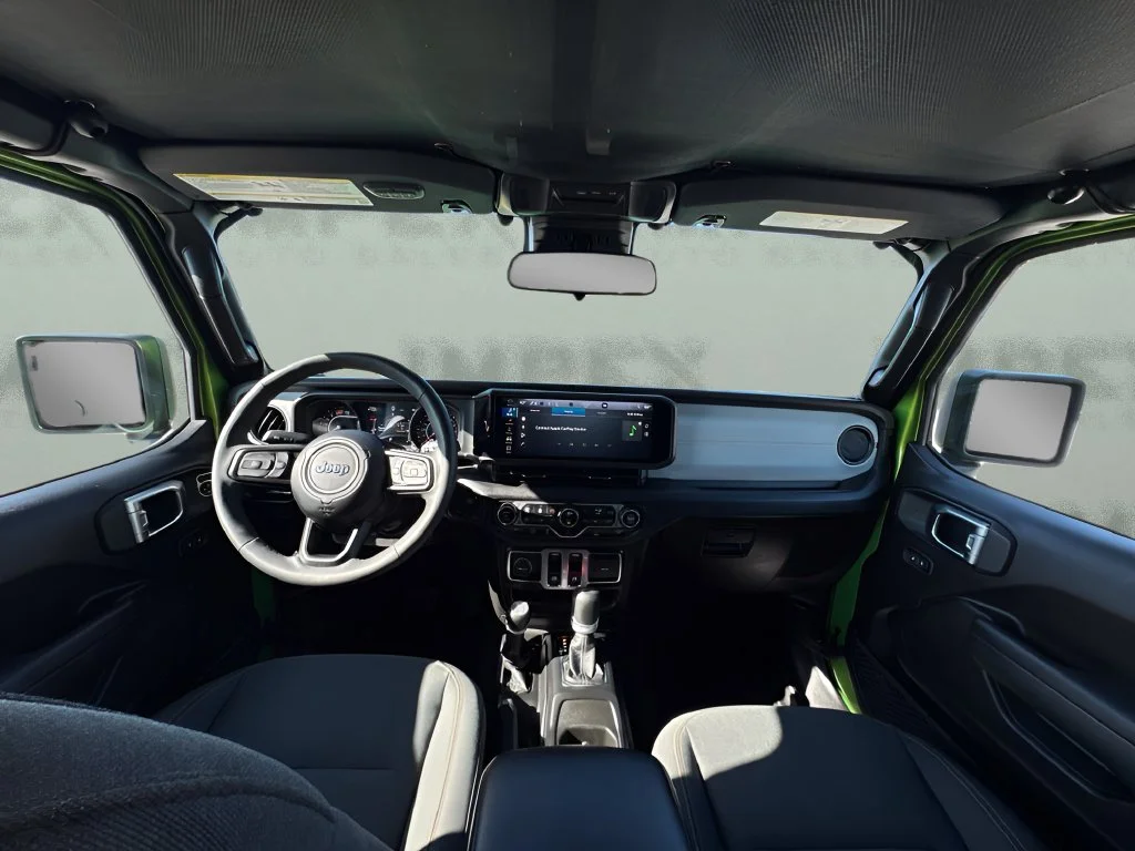 Used 2025 Green Jeep Sport S image 12