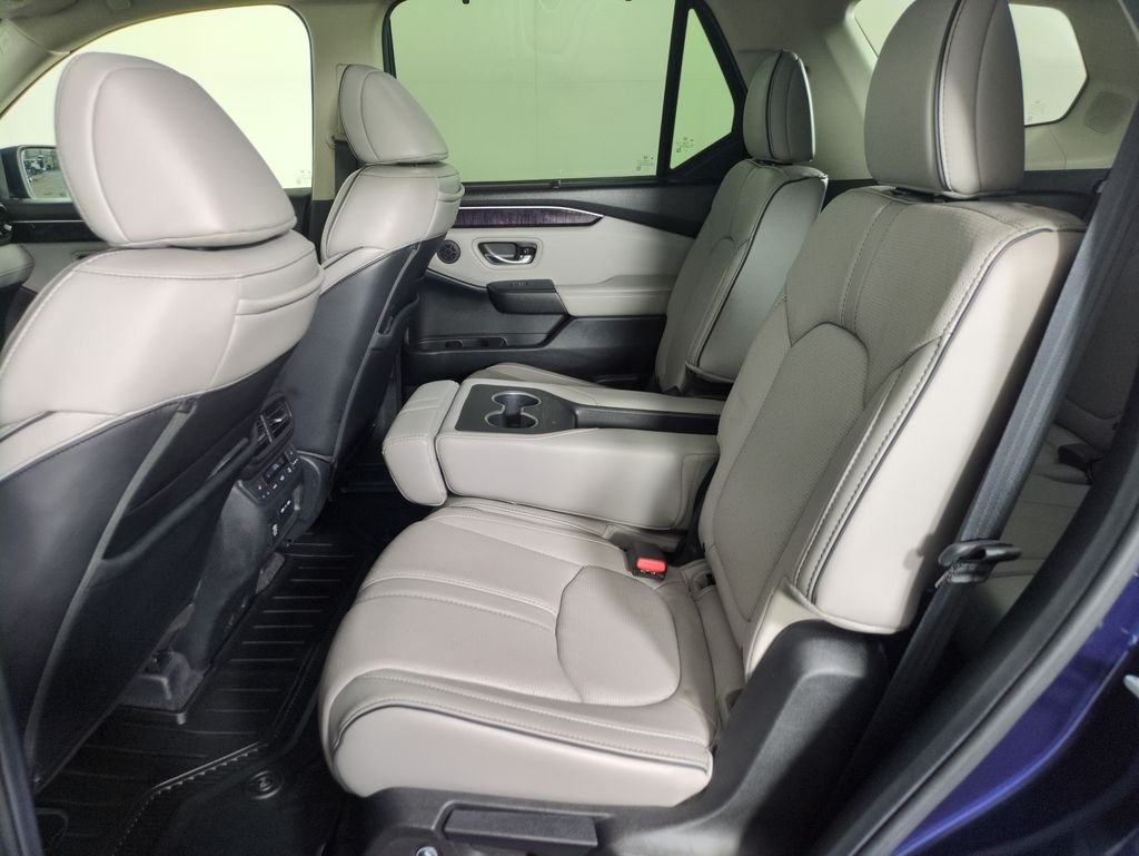 2025 Honda Pilot Elite - Photo 28