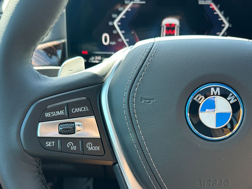 New 2026 Mineral White Metallic BMW xDrive50e image 19