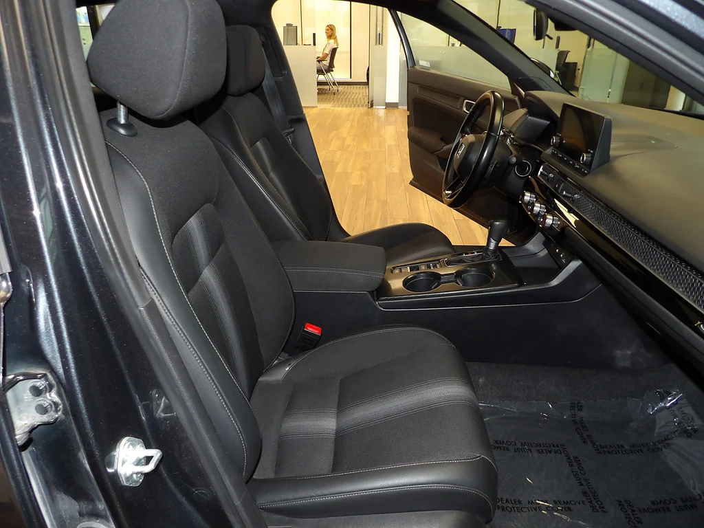 Used 2025 GRAY Honda Sport image 14
