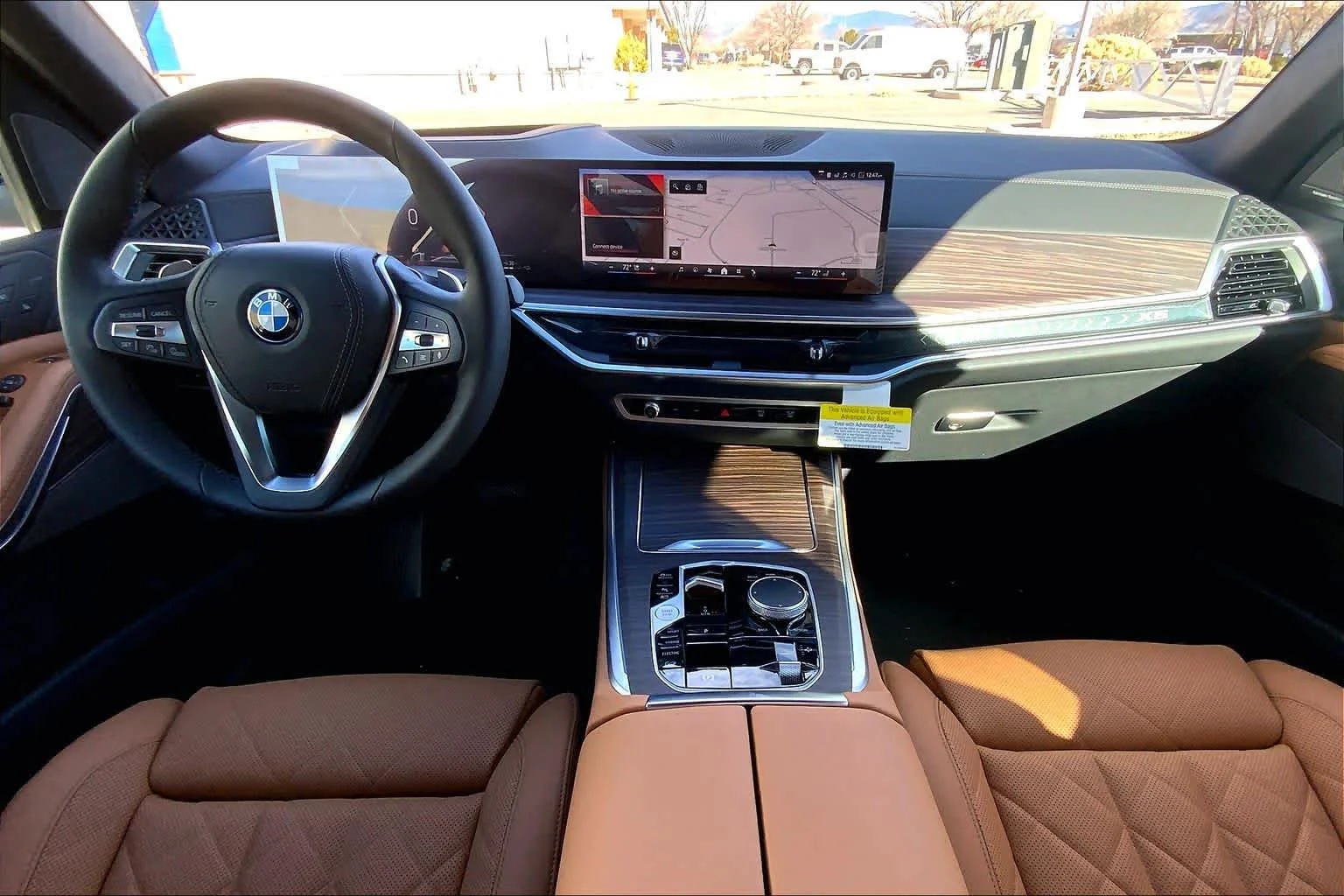 New 2026 Skyscraper Grey Metallic BMW xDrive50e image 5