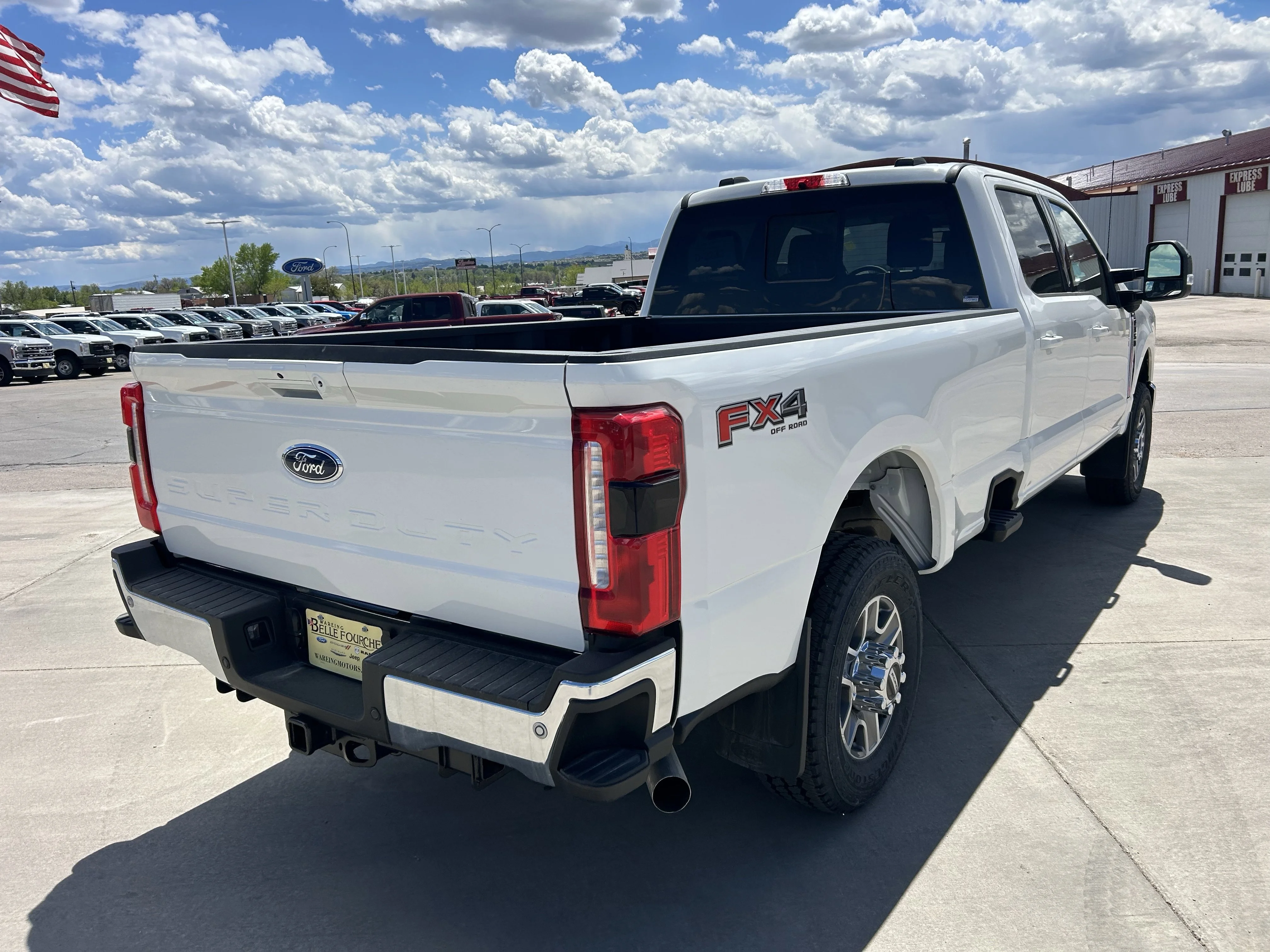 2026 Ford F-350 Super Duty Lariat - Photo 4