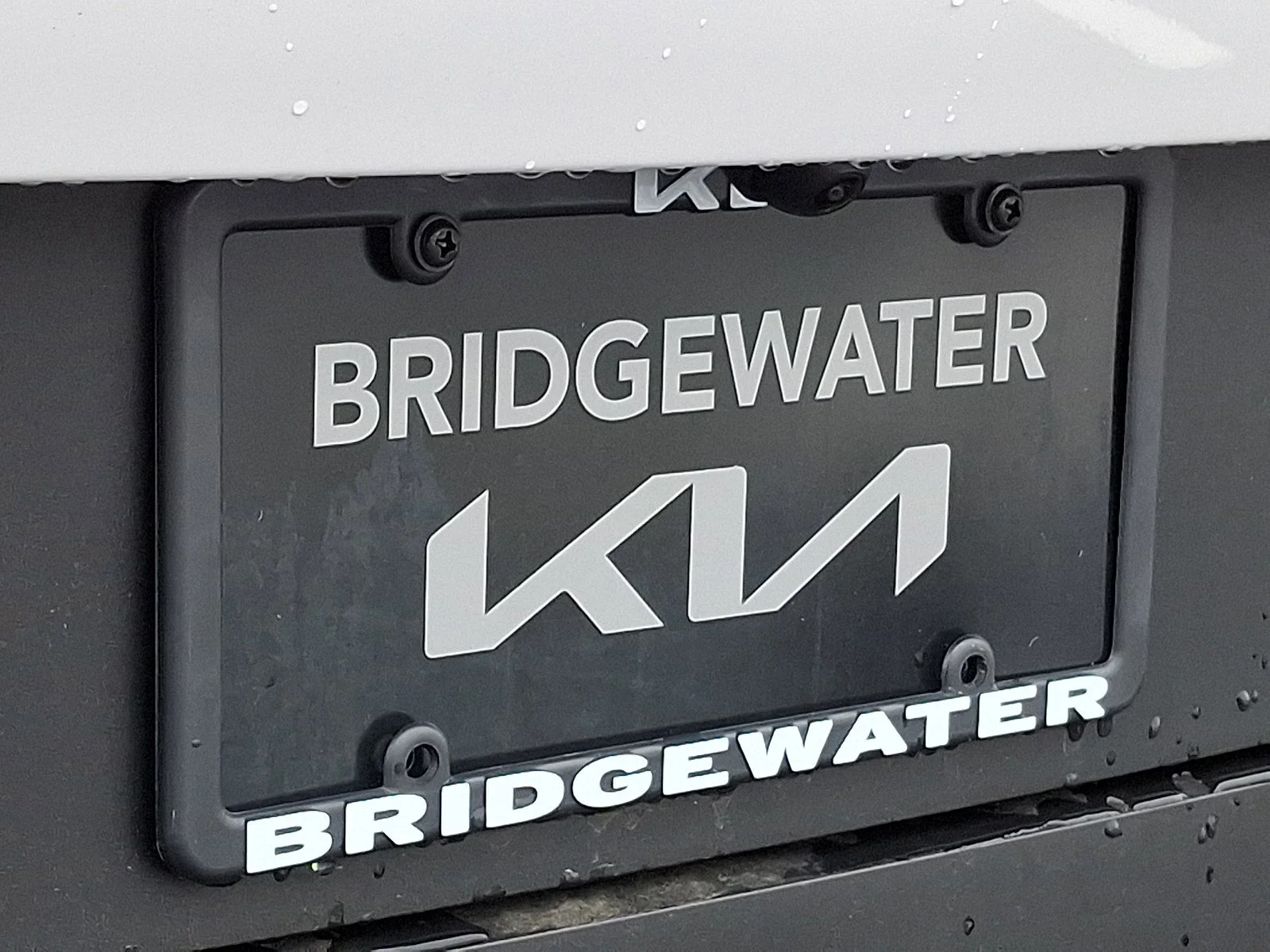 New 2026 Glacial White Pearl Kia EX image 15