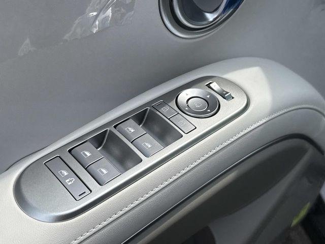 New 2026 Gray Hyundai SEL Premium 8P image 27