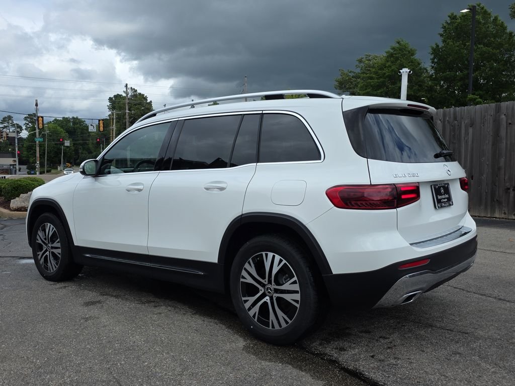 New 2026 White Mercedes-Benz GLB 250 image 3