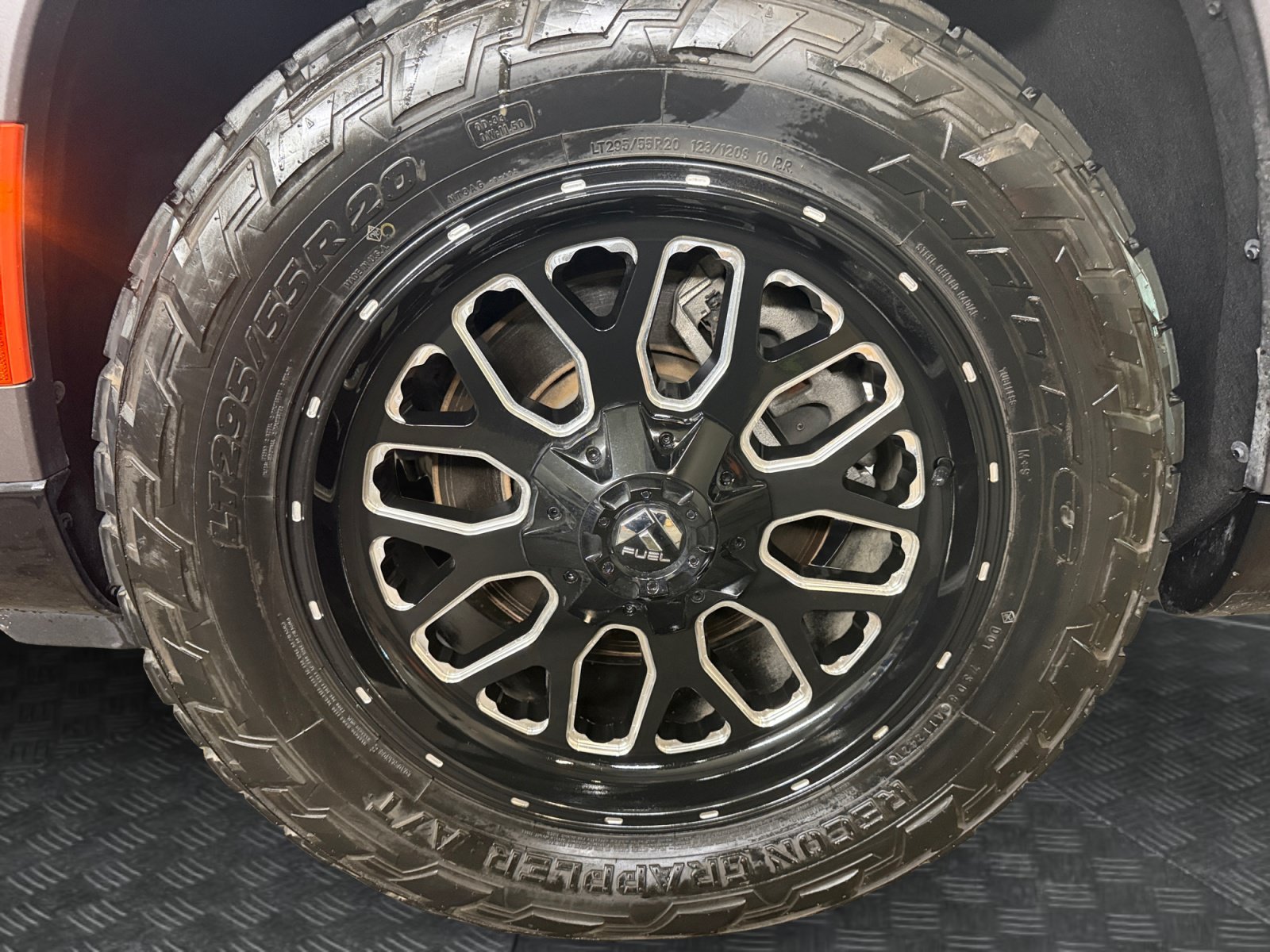 Used 2023 Baltic Gray Metallic Clearcoat Jeep Series III image 9