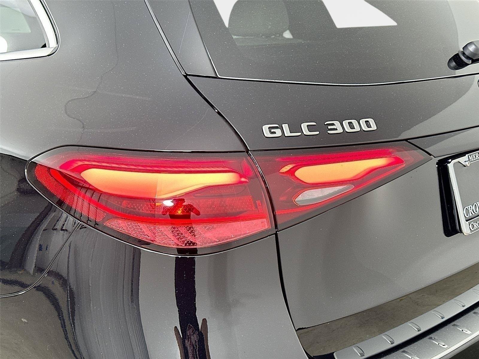 Used 2026  Mercedes-Benz GLC 300 image 41