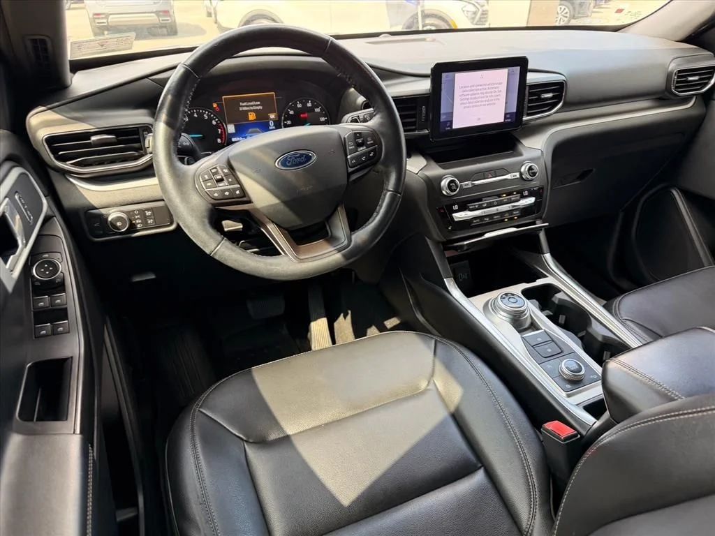 Used 2020 Blue Ford XLT image 7