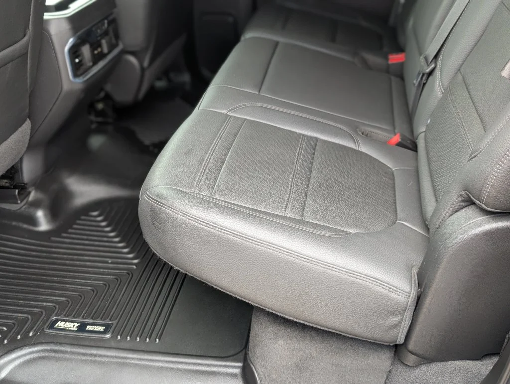 Used 2020 Gray GMC Denali image 36