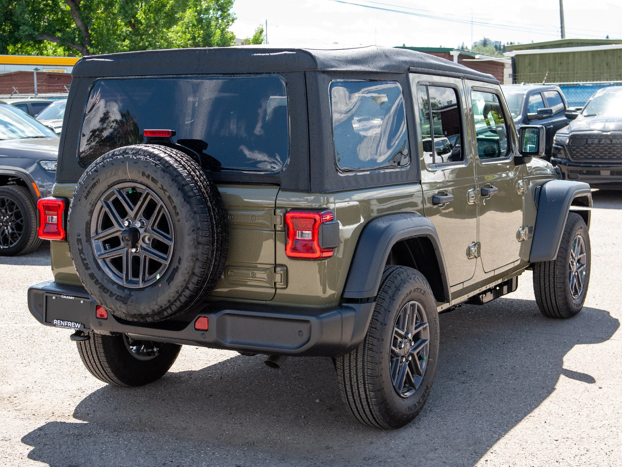 New 2026 41 Jeep Sport S* image 5