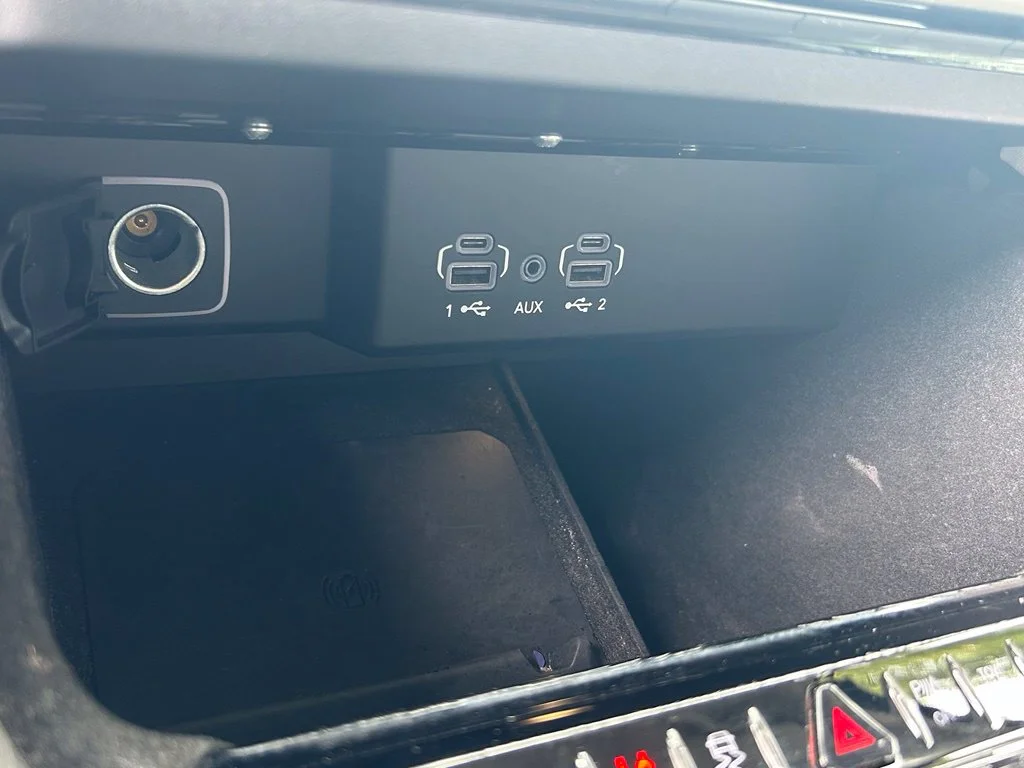 Used 2024 White Jeep Series II image 22