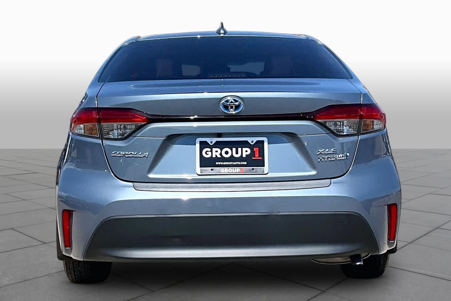 Used 2024 Celestite Toyota Hybrid XLE image 5