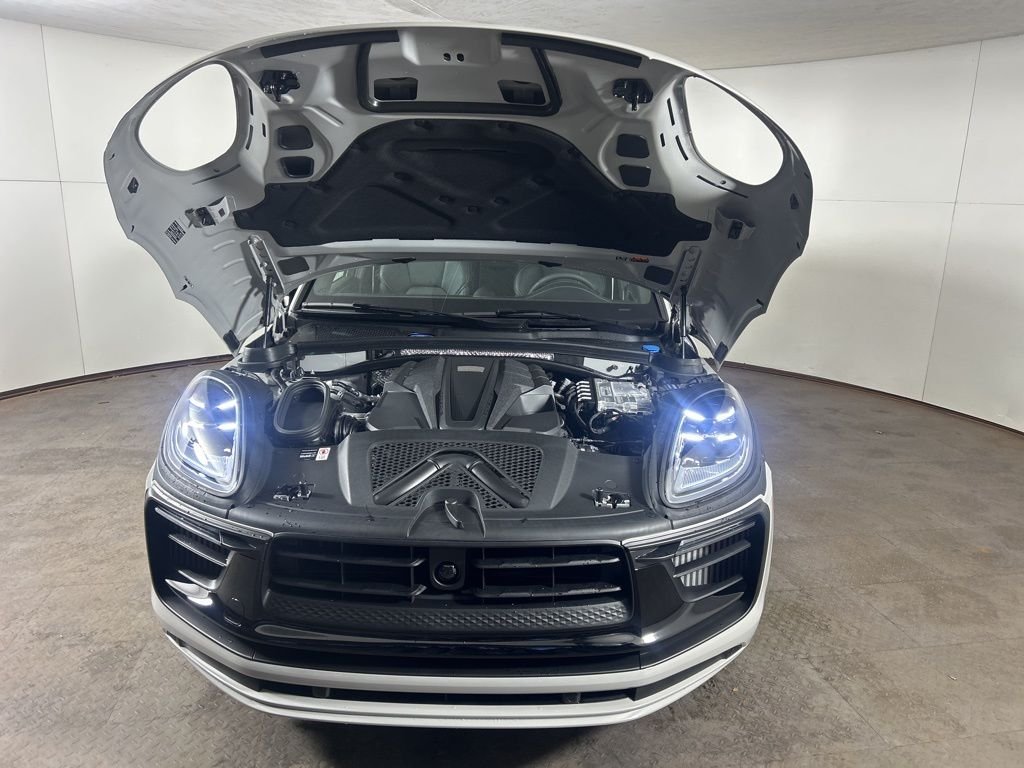 New 2026 Chalk Porsche S image 16