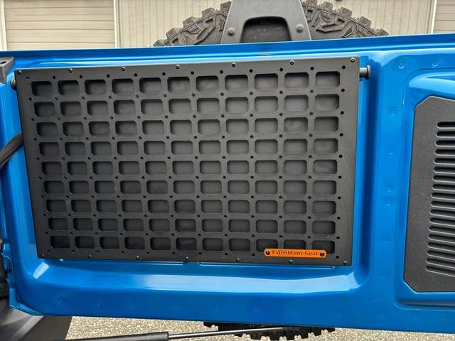Used 2023 Velocity Blue Metallic Ford Wildtrak image 28