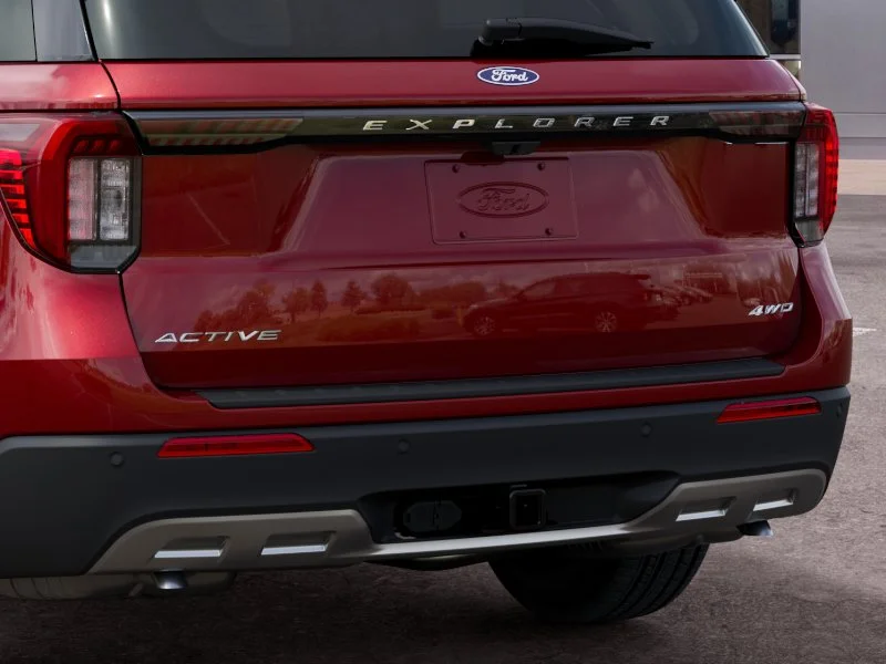 New 2027 Ruby Red Metallic Tinted Clearcoat Ford Active image 46