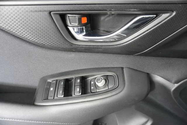 Certified Used 2025 Ice Silver Metallic Subaru Premium image 20