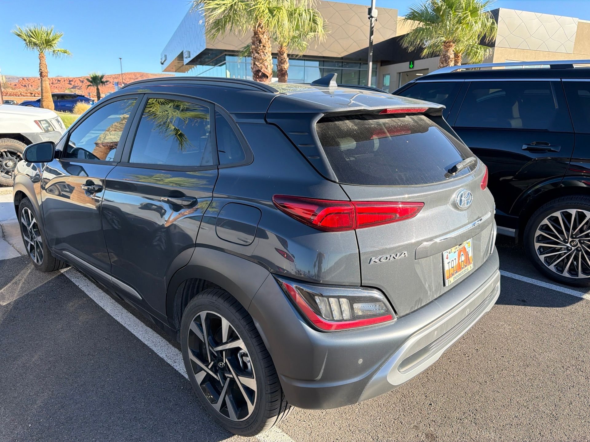 Certified Used 2023 Gray Hyundai Limited image 7