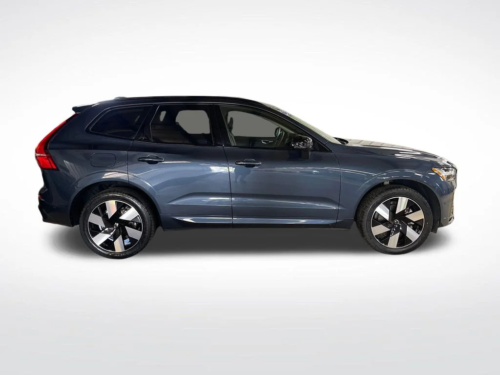 Certified Used 2025 Blue Volvo T8 Plus image 7