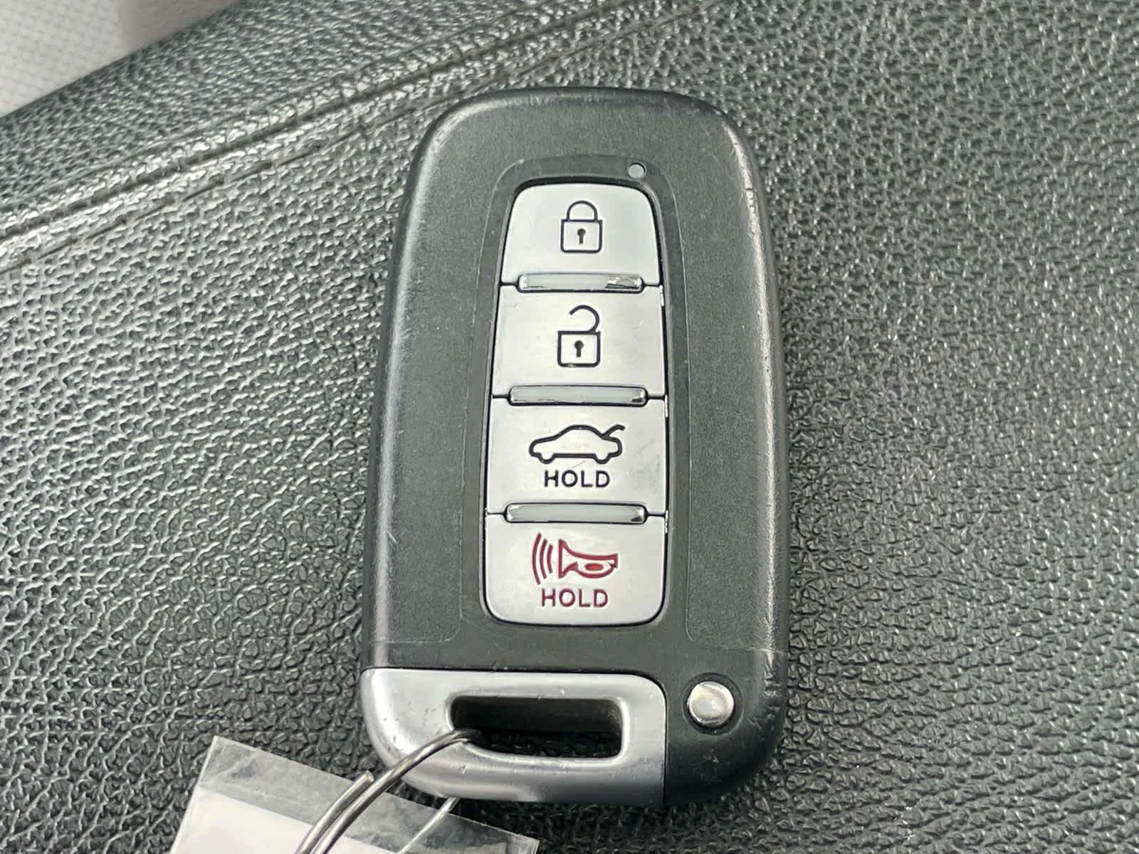 Used 2011 Porcelain White Pearl Hyundai Hybrid image 4