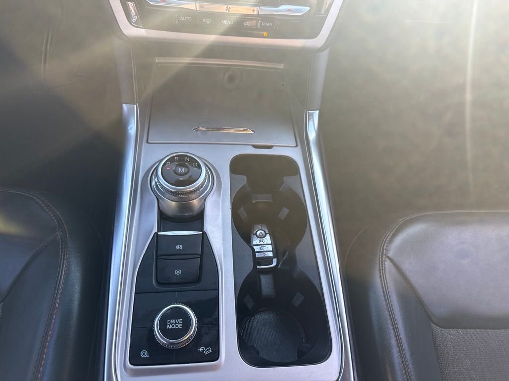 Used 2022 Green Ford Timberline image 18