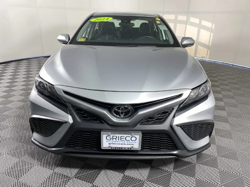 Used 2024 Silver Toyota SE image 3