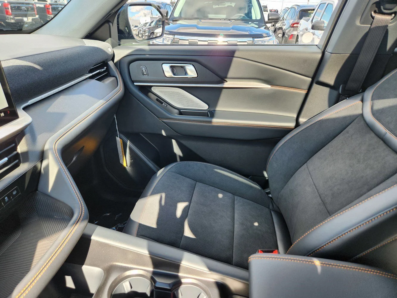 New 2026 Agate Black Metallic Ford Tremor image 12