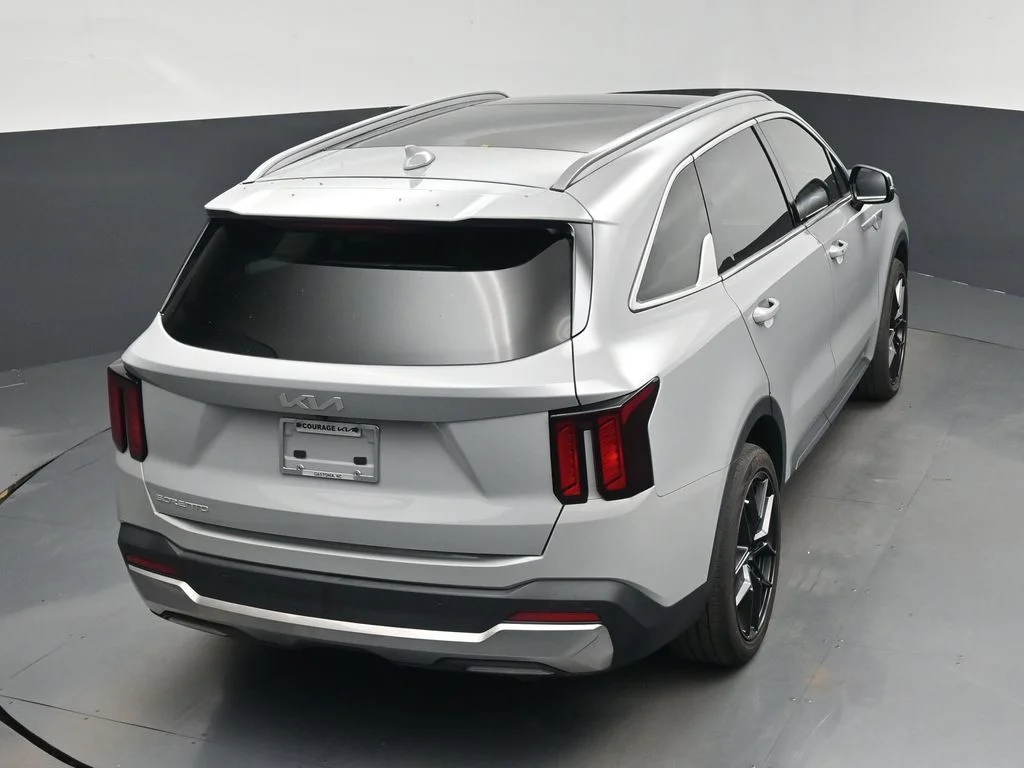 Certified Used 2024 Gray Kia EX image 25