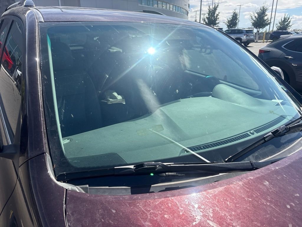 Used 2012  Toyota Limited image 12