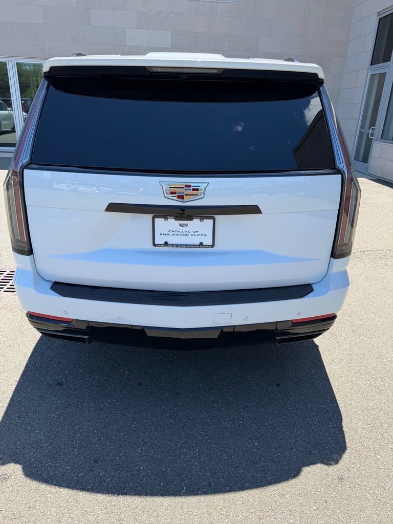 Certified Used 2026 Vibrant White Tricoat Cadillac Sport image 4