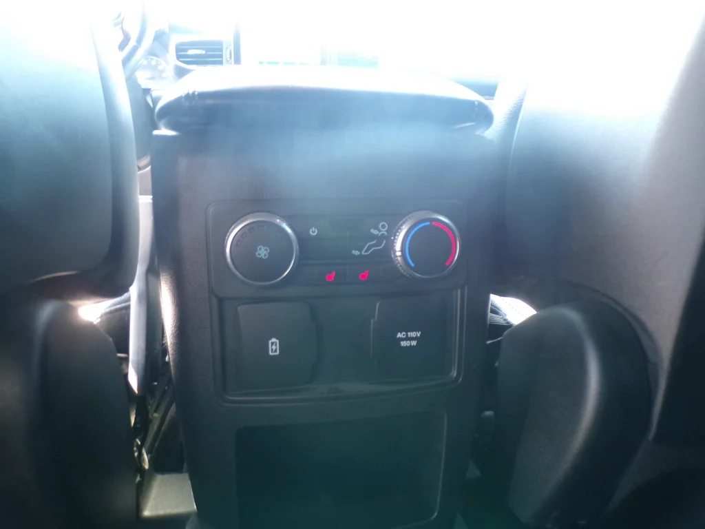Used 2020 Agate Black Metallic Ford Limited image 17