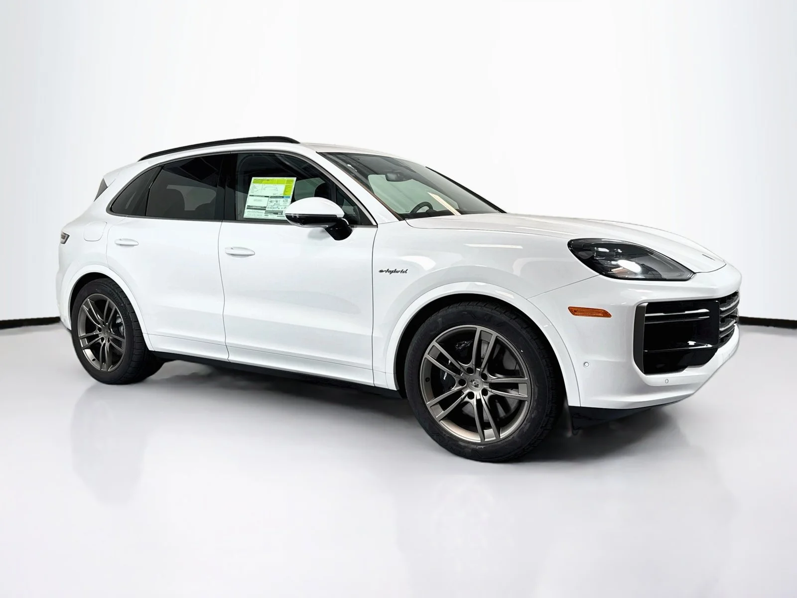 New 2026 Carrara White Metallic Porsche Turbo E-Hybrid image 7