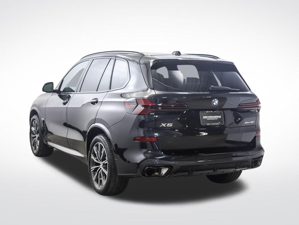 New 2026 Black Sapphire Metallic BMW xDrive40i image 3