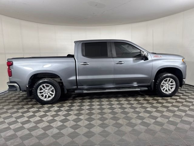 Used 2020 Gray Chevrolet LT image 2