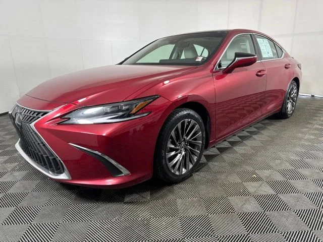 Used 2025 Matador Red Mica Lexus 350 Luxury image 8